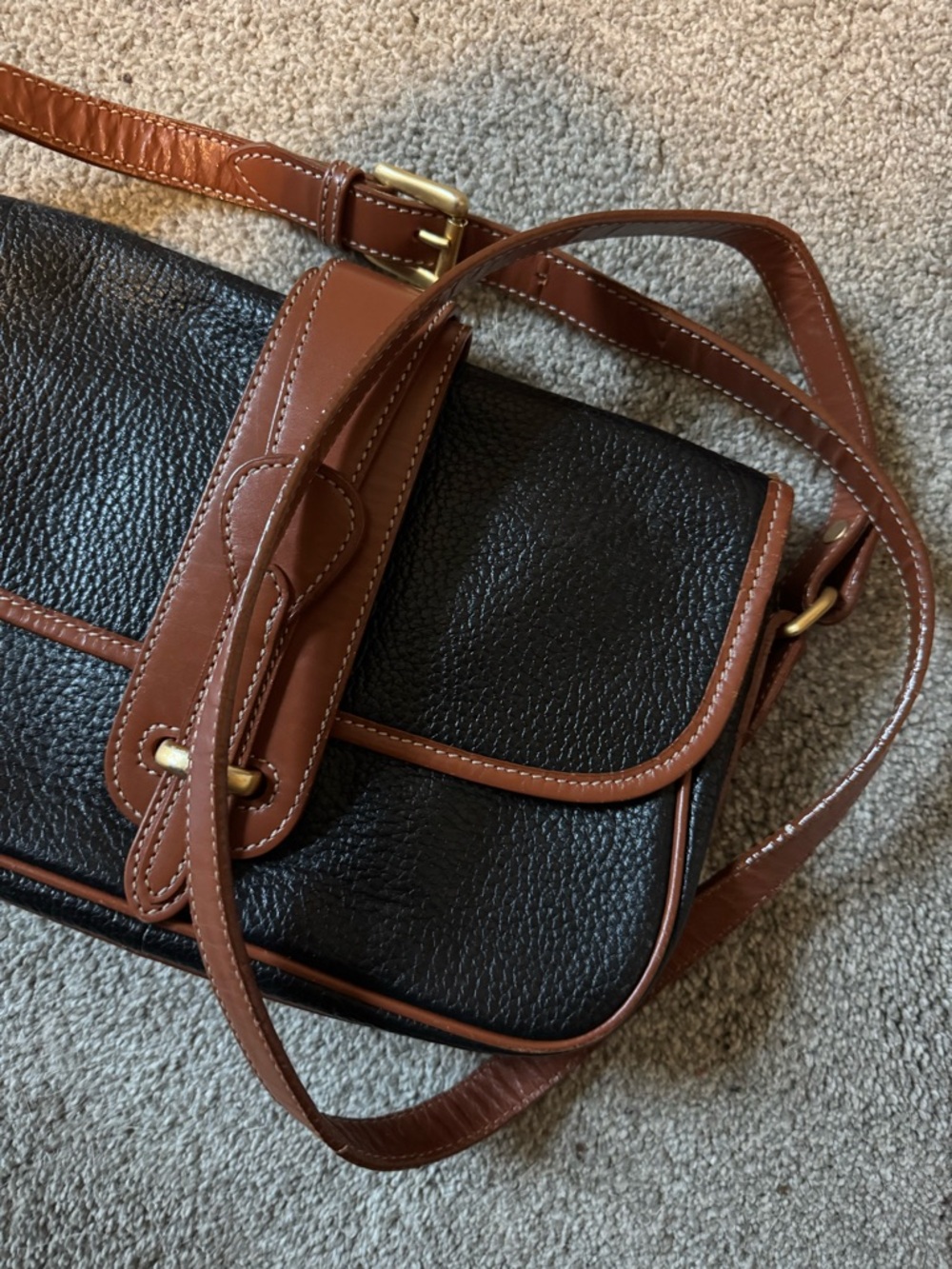 Vintage Dooney & Bourke All-Weather Leather Equestrian Bag | Quiet Luxury - Picture 4 of 10